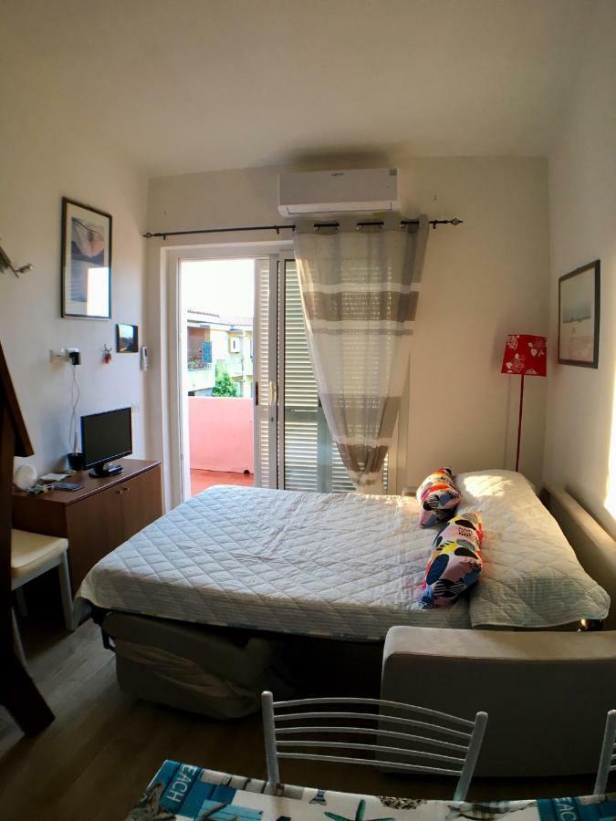 Casa Luca Apartment Palau Bagian luar foto